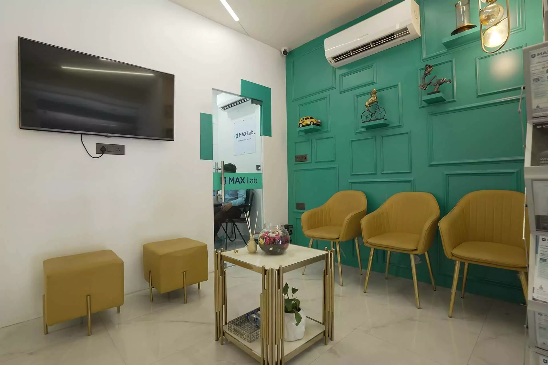 Dr. Dipti's Smile Suite | Dr. Dipti Clinic Interior Design